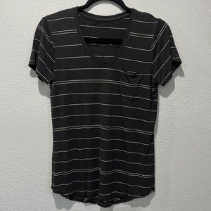 Prana V-neck Tshirt Top Tee